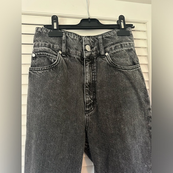 Sandro women’s high rise jeans in gray/black - Picture 3 of 10